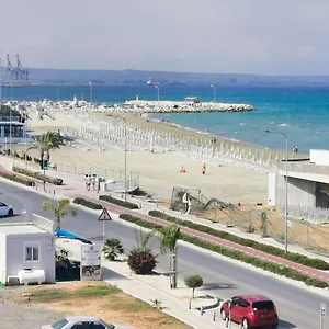 https://sea-esta-seaview-apartment.protaras-cy-hotels.com
