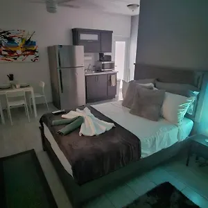 https://urban-lodgings-one-roosevelt-457.greaterantilleshotels.net