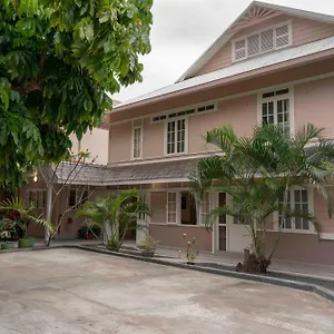 https://la-maison-de-paofai.frenchpolynesia-hotels.com